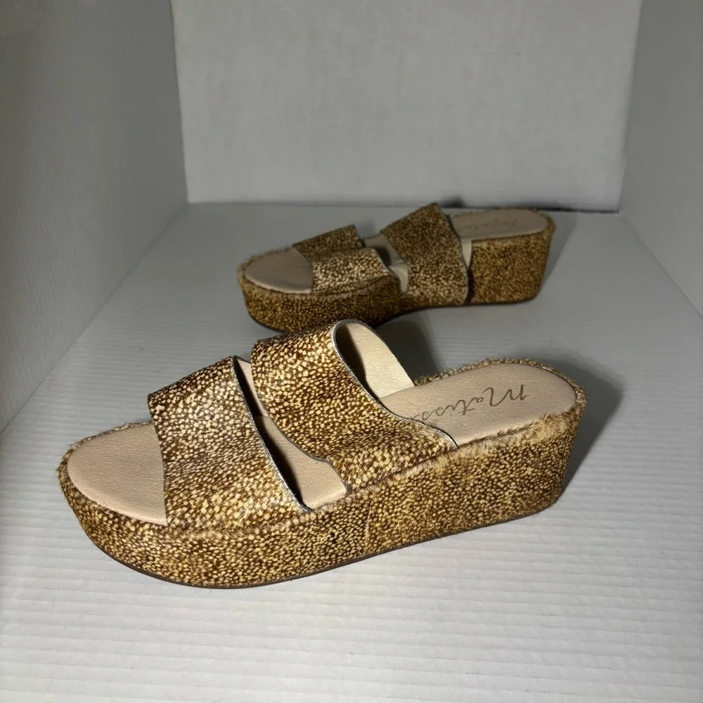 Matisse Struttin Fur Natural Spot Platform Sandals‎ Wedge